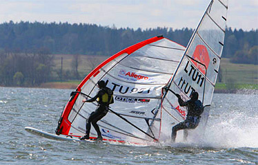 20040422_kontaktas_1